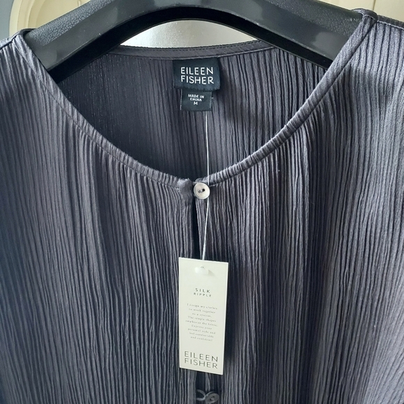 NWT Eileen Fisher 100% Silk Ripple Tunic And Skirt In Charcoal - Picture 2 of 5